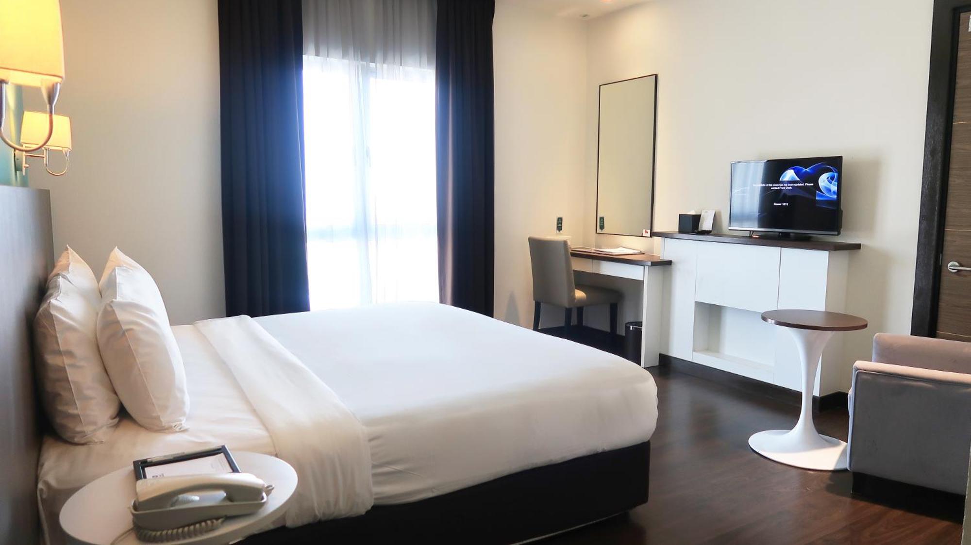 Wyndham Garden I-City Shah Alam Exteriör bild