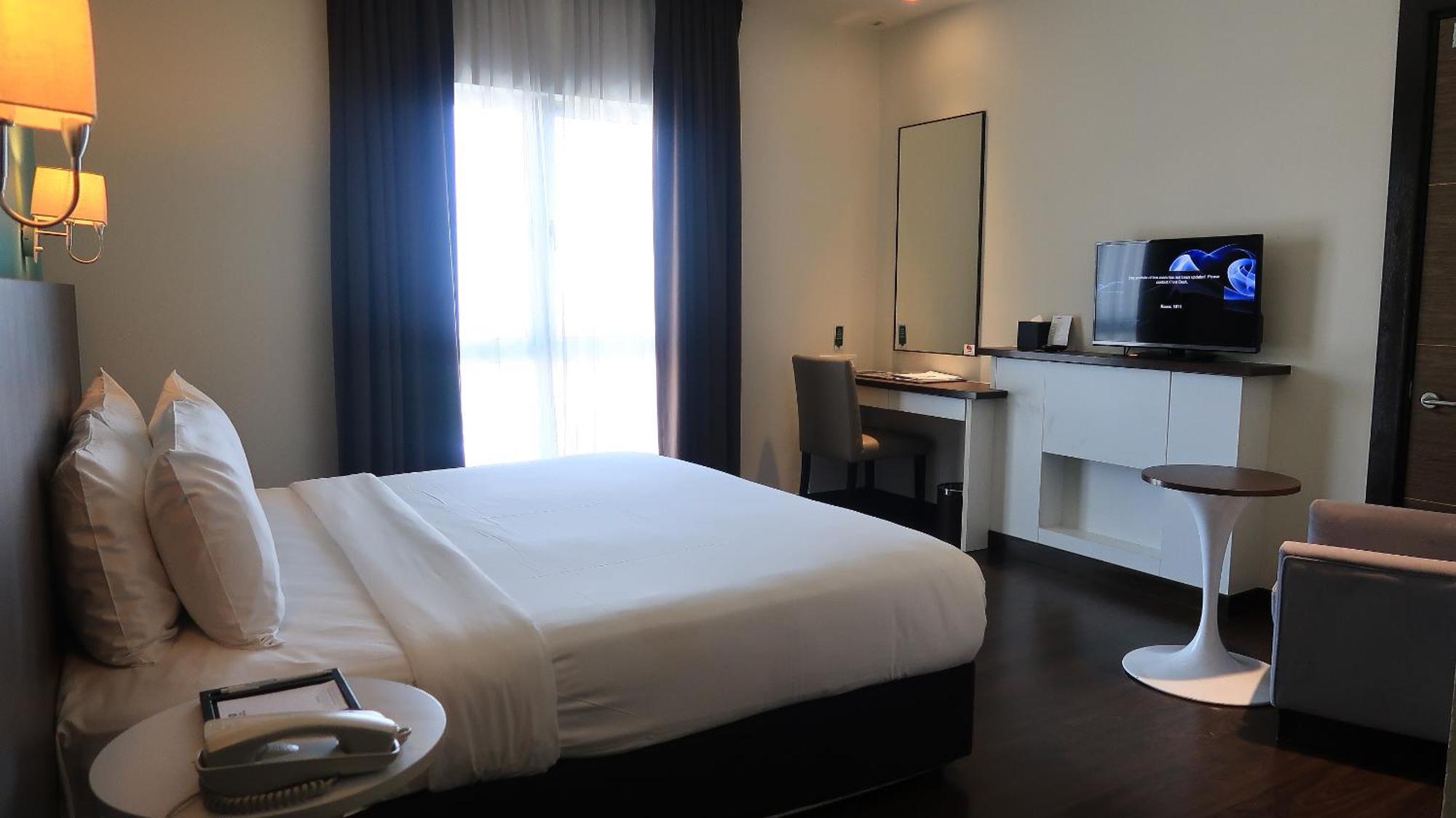 Wyndham Garden I-City Shah Alam Exteriör bild